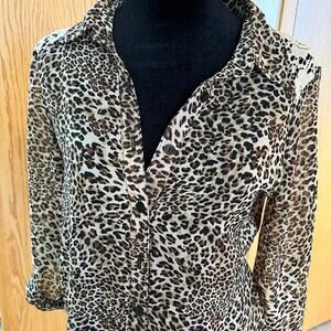 IZ Byer leopard women's size M top